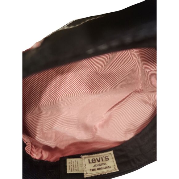 Hard to find The Original Levi, Levi's, Engineer Black and red cap - Picture 3 of 4